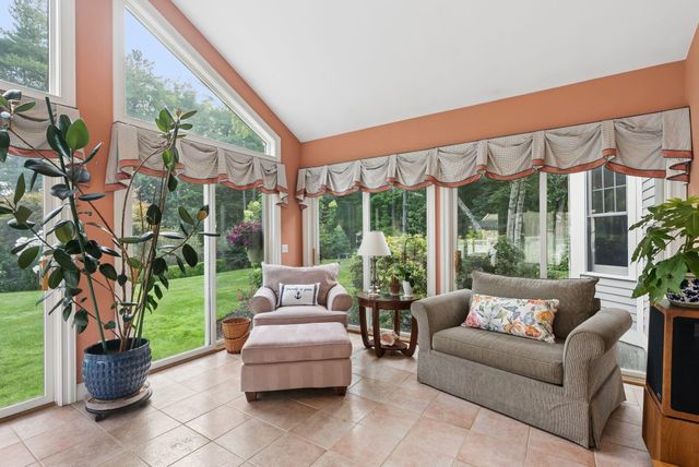 232 Gulf Road, Dover, NH 03820