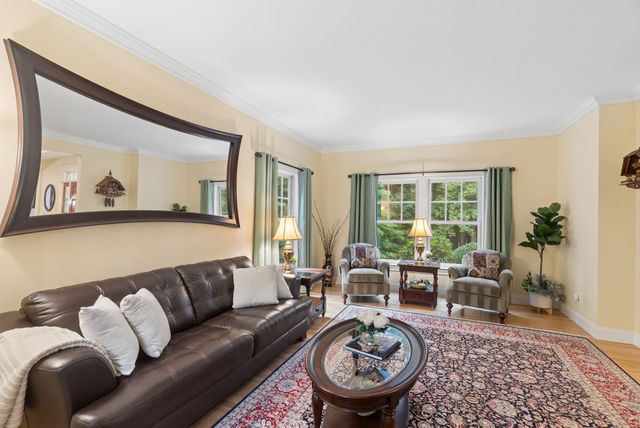 232 Gulf Road, Dover, NH 03820