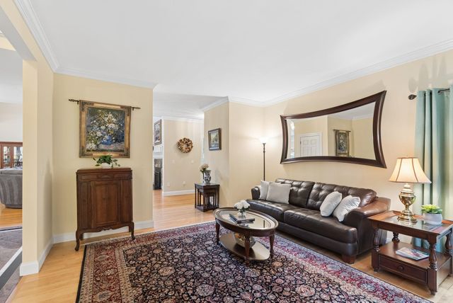 232 Gulf Road, Dover, NH 03820