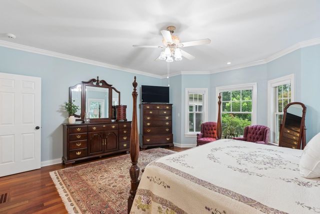 232 Gulf Road, Dover, NH 03820