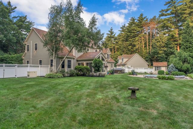 232 Gulf Road, Dover, NH 03820