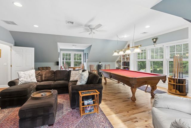 232 Gulf Road, Dover, NH 03820