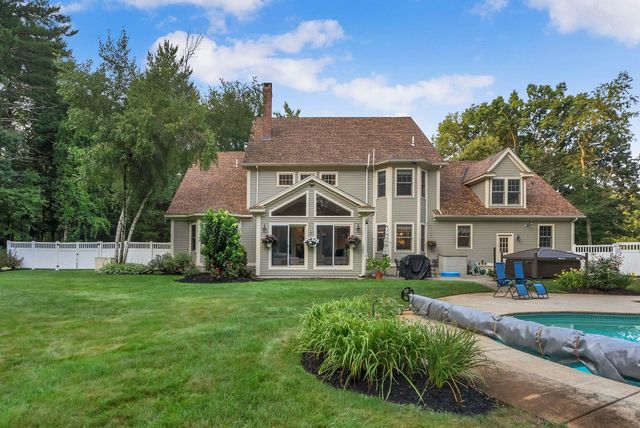 232 Gulf Road, Dover, NH 03820