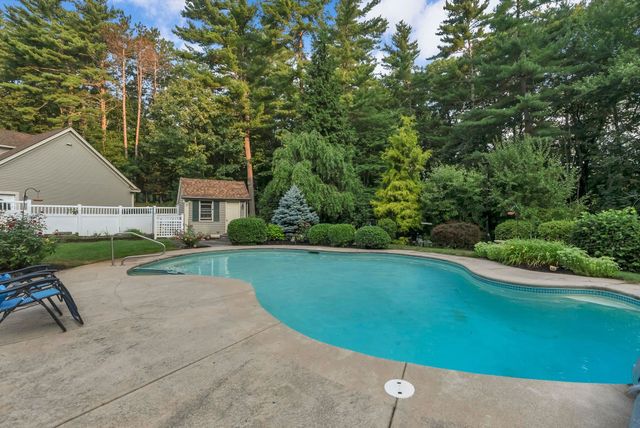 232 Gulf Road, Dover, NH 03820