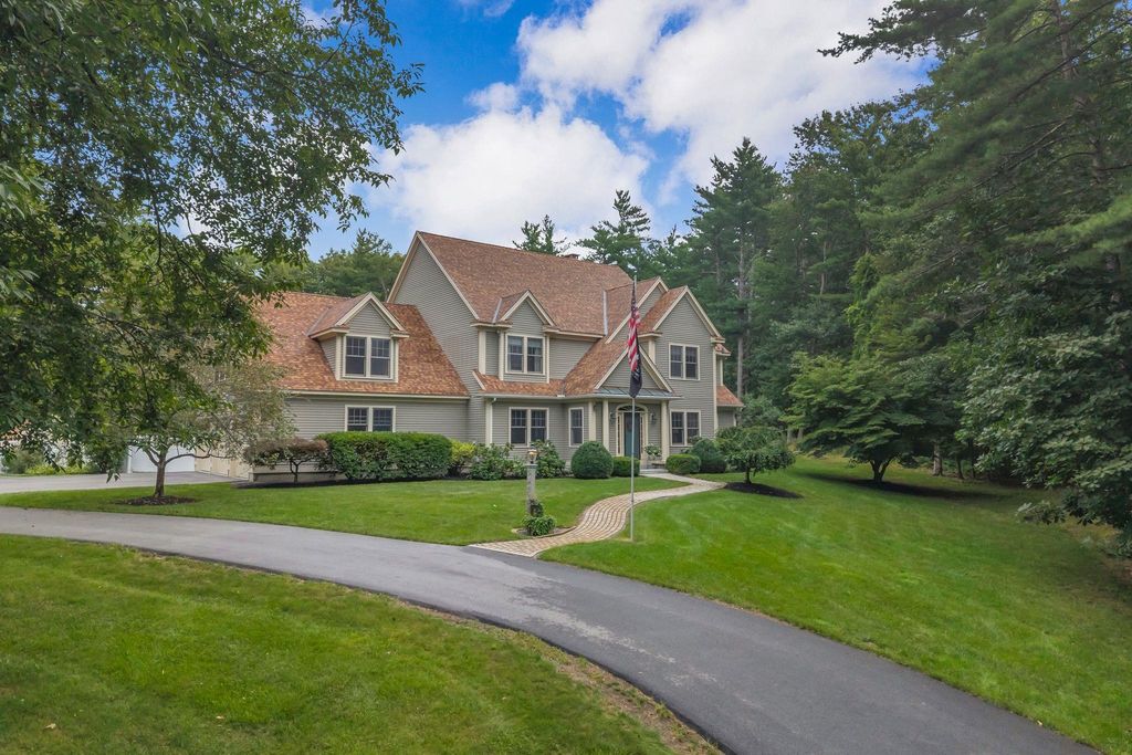 232 Gulf Road, Dover, NH 03820