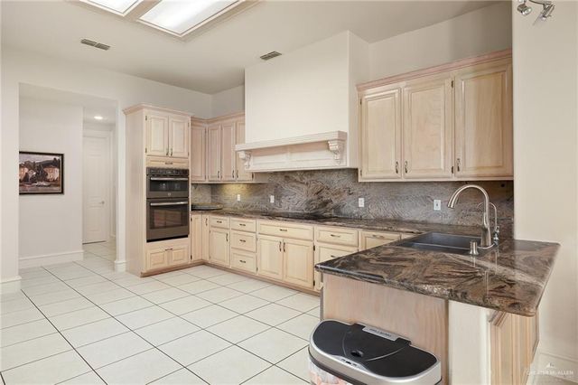 1409 Duke Avenue, Mcallen, TX 78504