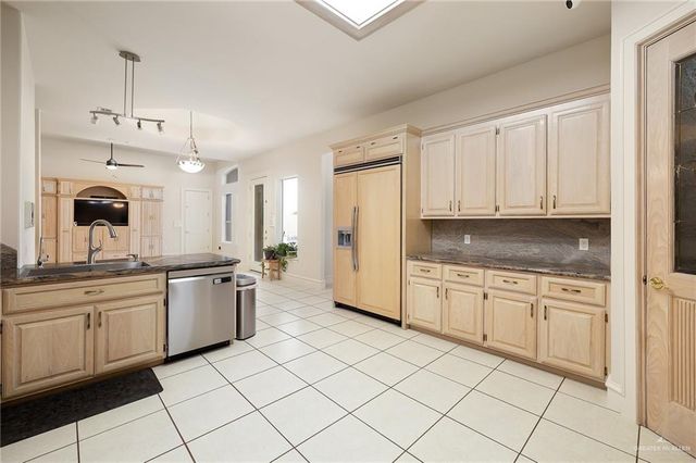 1409 Duke Avenue, Mcallen, TX 78504