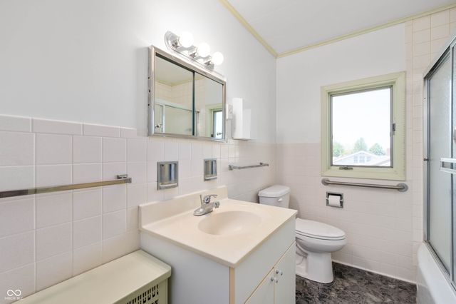 1301 N Main Street, Rushville, IN 46173