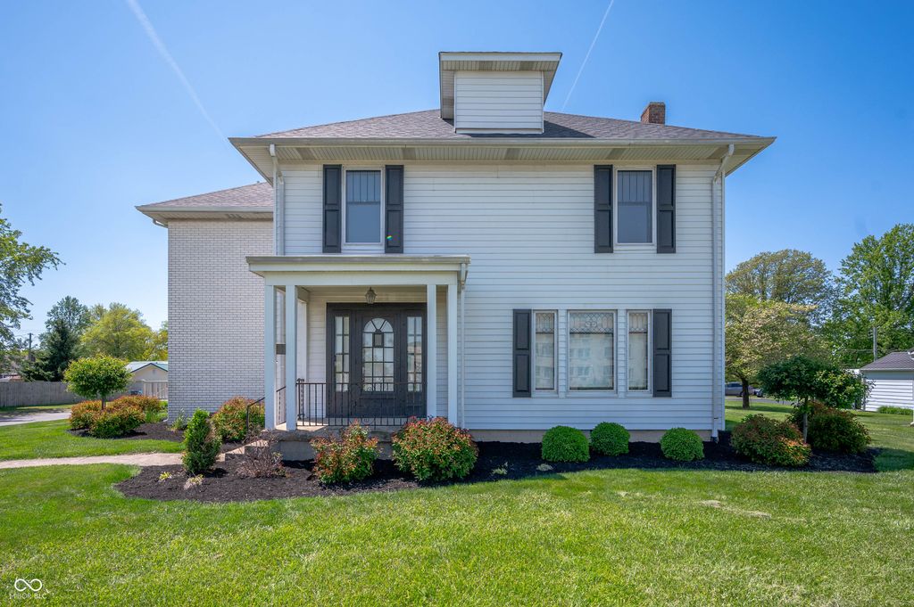 1301 N Main Street, Rushville, IN 46173