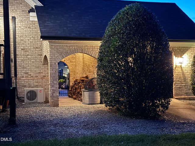 3356 Winston Drive, Burlington, NC 27215