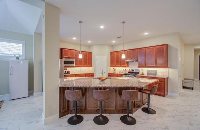 11810 Dockside Shores Drive, Cypress, TX 77433