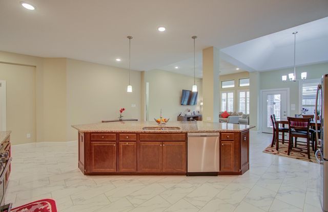 11810 Dockside Shores Drive, Cypress, TX 77433