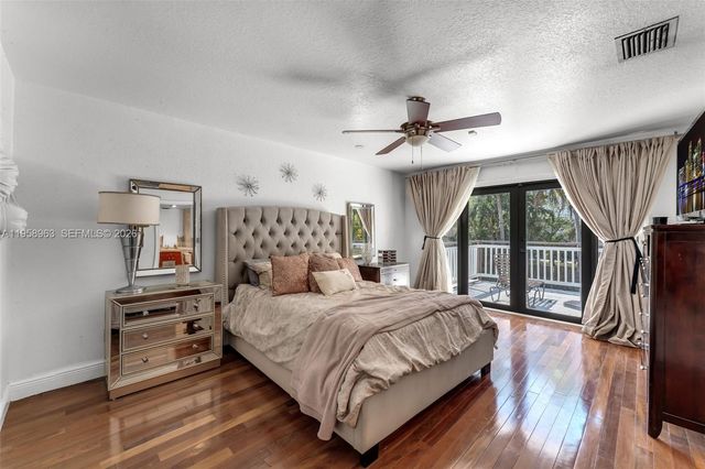 16564 SW 153 ct, Miami, FL 33187