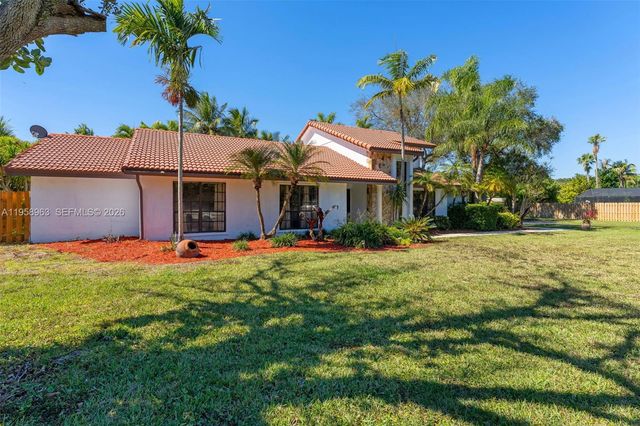 16564 SW 153 ct, Miami, FL 33187