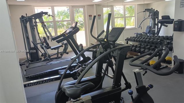 245 18th St 703, Miami Beach, FL 33139