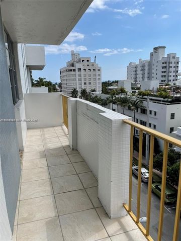 245 18th St 703, Miami Beach, FL 33139