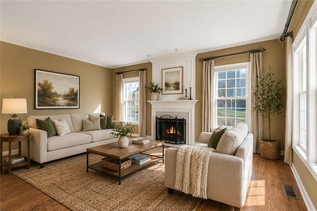 105 Castle Rocks Road, Warwick, RI 02886