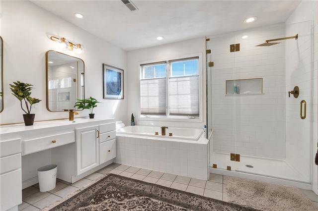 105 Castle Rocks Road, Warwick, RI 02886