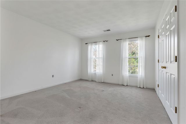 105 Castle Rocks Road, Warwick, RI 02886