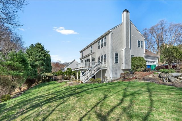 105 Castle Rocks Road, Warwick, RI 02886