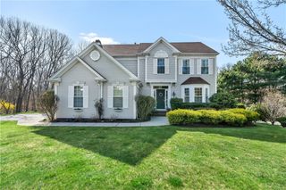 105 Castle Rocks Road, Warwick, RI 02886