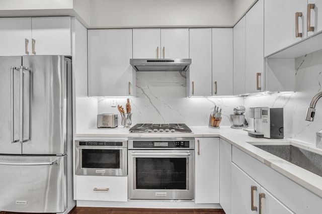 746 NE 16th Terrace, Fort Lauderdale, FL 33304