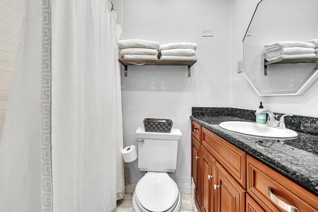 746 NE 16th Terrace, Fort Lauderdale, FL 33304