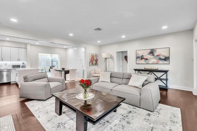 746 NE 16th Terrace, Fort Lauderdale, FL 33304