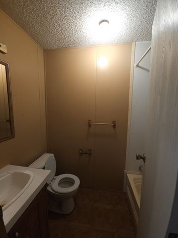 198 Everett Watson Rd, Dover, TN 37058
