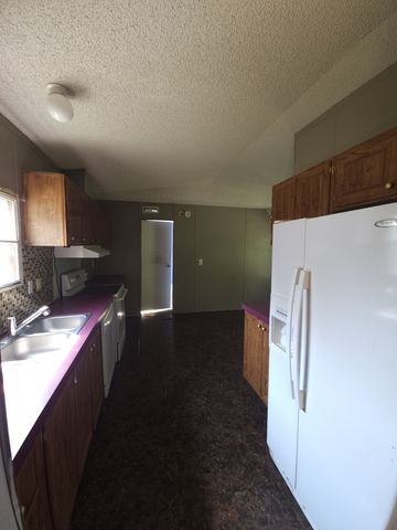 198 Everett Watson Rd, Dover, TN 37058