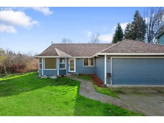 1660 Ne SIEBURG St, Keizer, OR 97303
