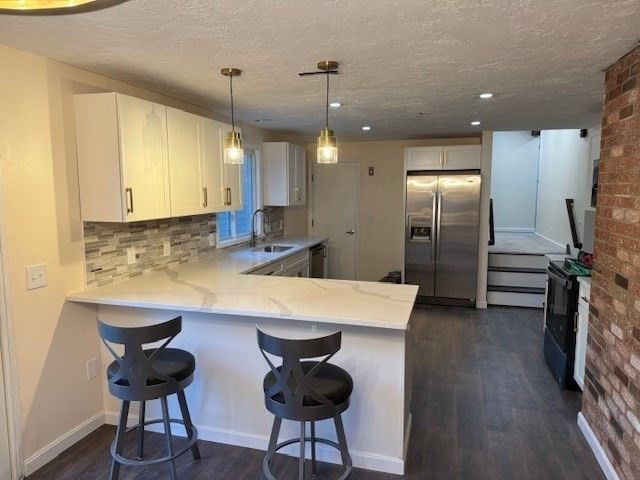 4 Oriole Way, Plymouth, MA 02360