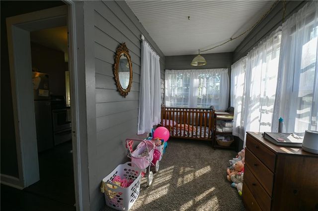 254 N Elm Street, Nevada, MO 64772