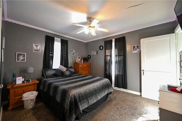 254 N Elm Street, Nevada, MO 64772