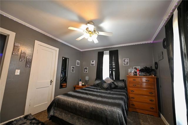 254 N Elm Street, Nevada, MO 64772