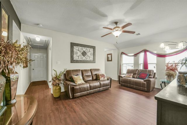 9035 River Dale Canyon Lane, Humble, TX 77338