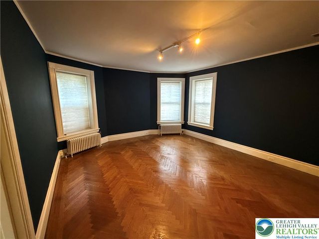 700 Mixsell Street, Easton, PA 18042