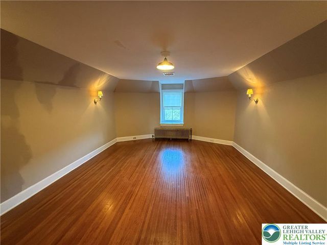 700 Mixsell Street, Easton, PA 18042