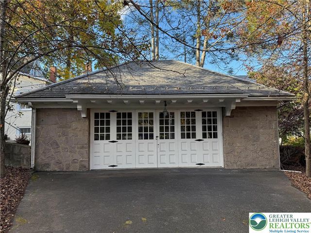 700 Mixsell Street, Easton, PA 18042