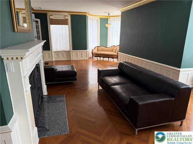 700 Mixsell Street, Easton, PA 18042