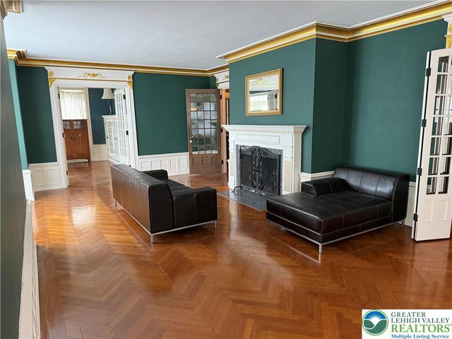 700 Mixsell Street, Easton, PA 18042
