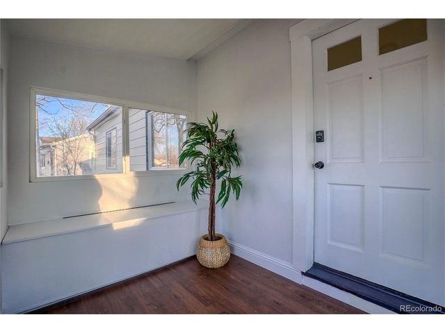 944 S Pecos Way, Denver, CO 80223