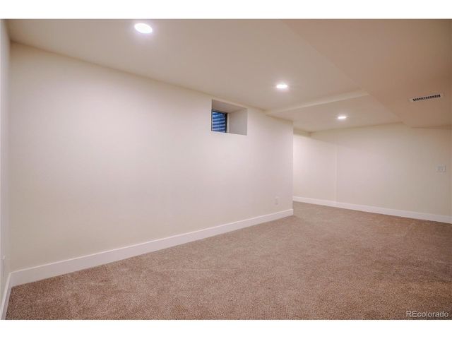 944 S Pecos Way, Denver, CO 80223