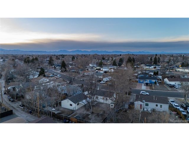 944 S Pecos Way, Denver, CO 80223
