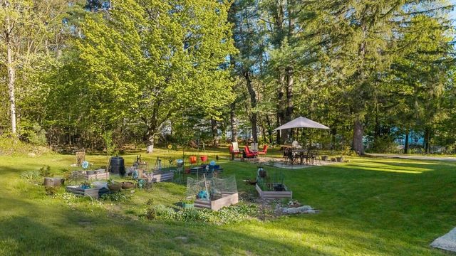 31 Mixter Rd, Holden, MA 01520