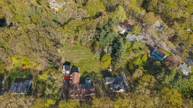 31 Mixter Rd, Holden, MA 01520