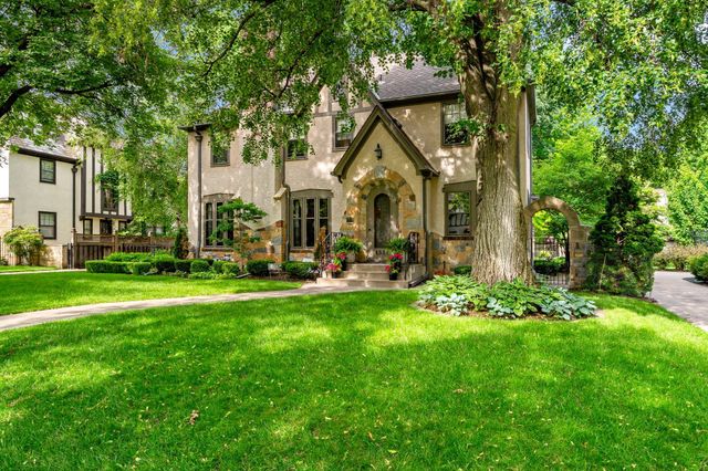 4504 Moorland Avenue, Edina, MN 55424