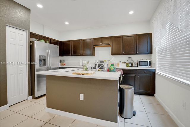 101 NE 37th Pl 0, Homestead, FL 33033