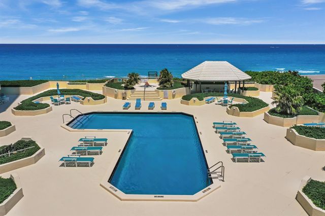 5280 N Ocean Drive 4d, Singer Island, FL 33404