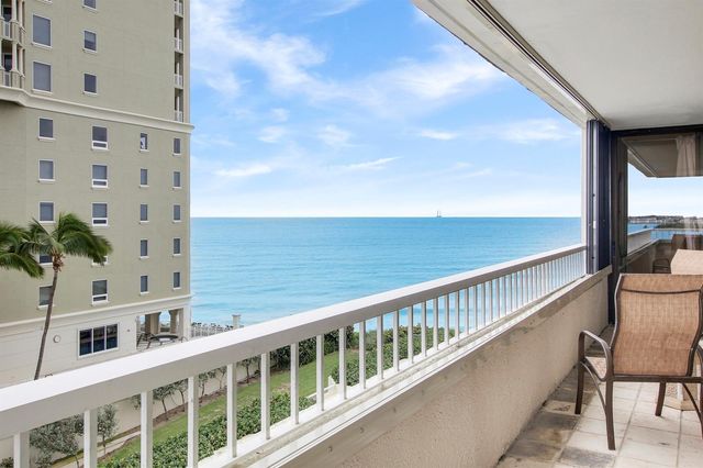 5280 N Ocean Drive 4d, Singer Island, FL 33404